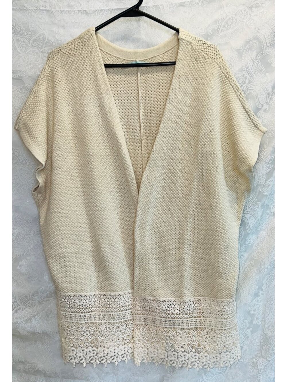 Maurices Womens L/XL Beige Open Front Knit Cardigan With Crochet Lace Trim